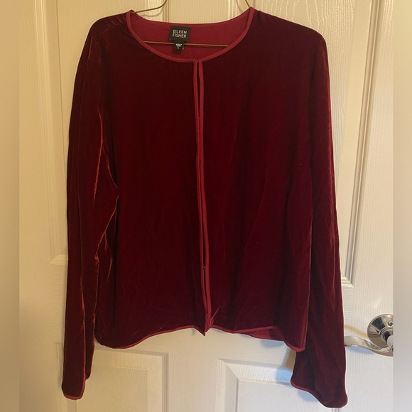 Eileen Fisher Women's Deep Red Velvet Button Up Jacket Size Large - Picture 2 of 5